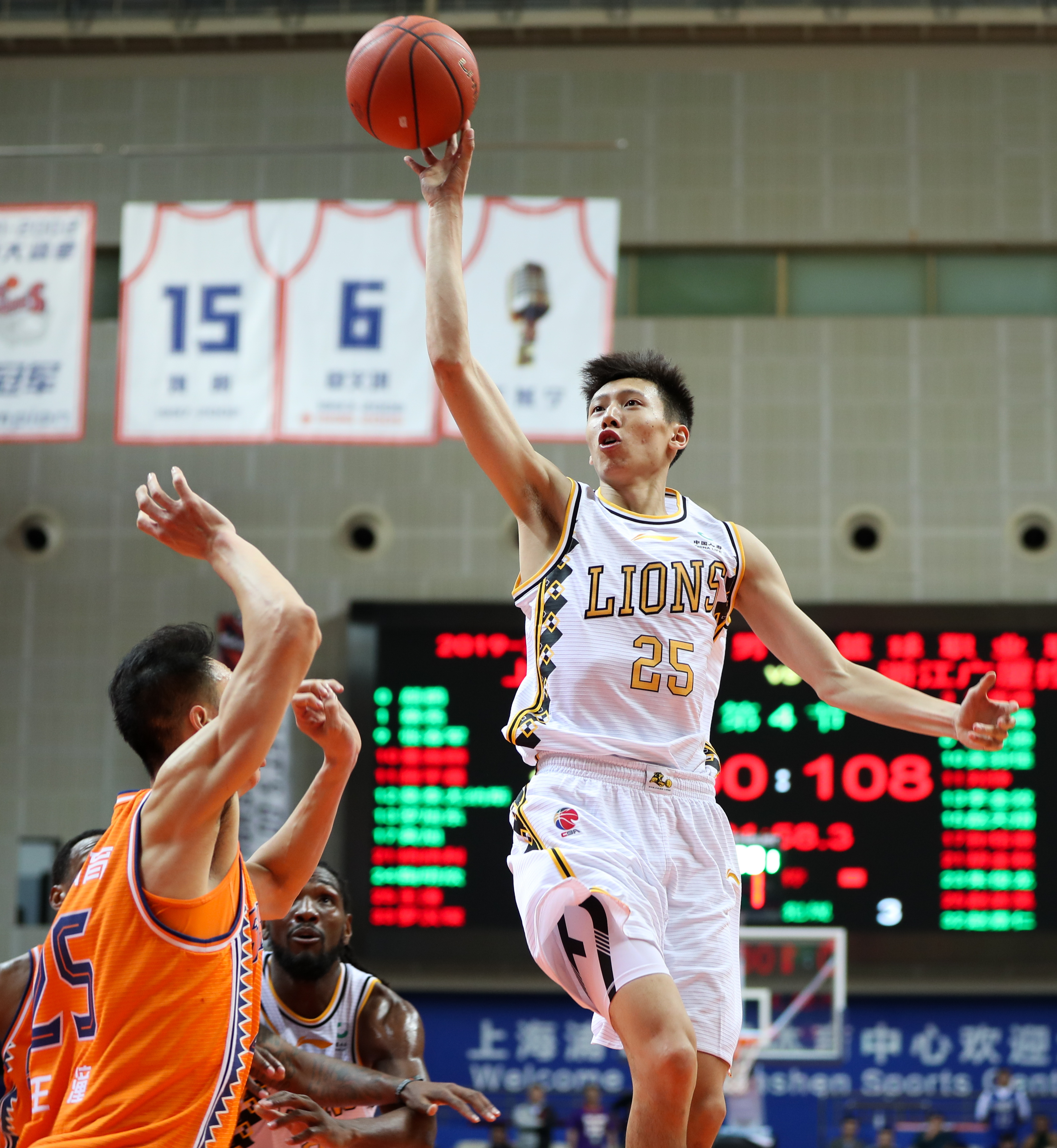 关于CBA广厦男篮领先热身赛,外援表现亮眼的信息 关于CBA广厦男篮领先热身赛,外援表现亮眼的信息