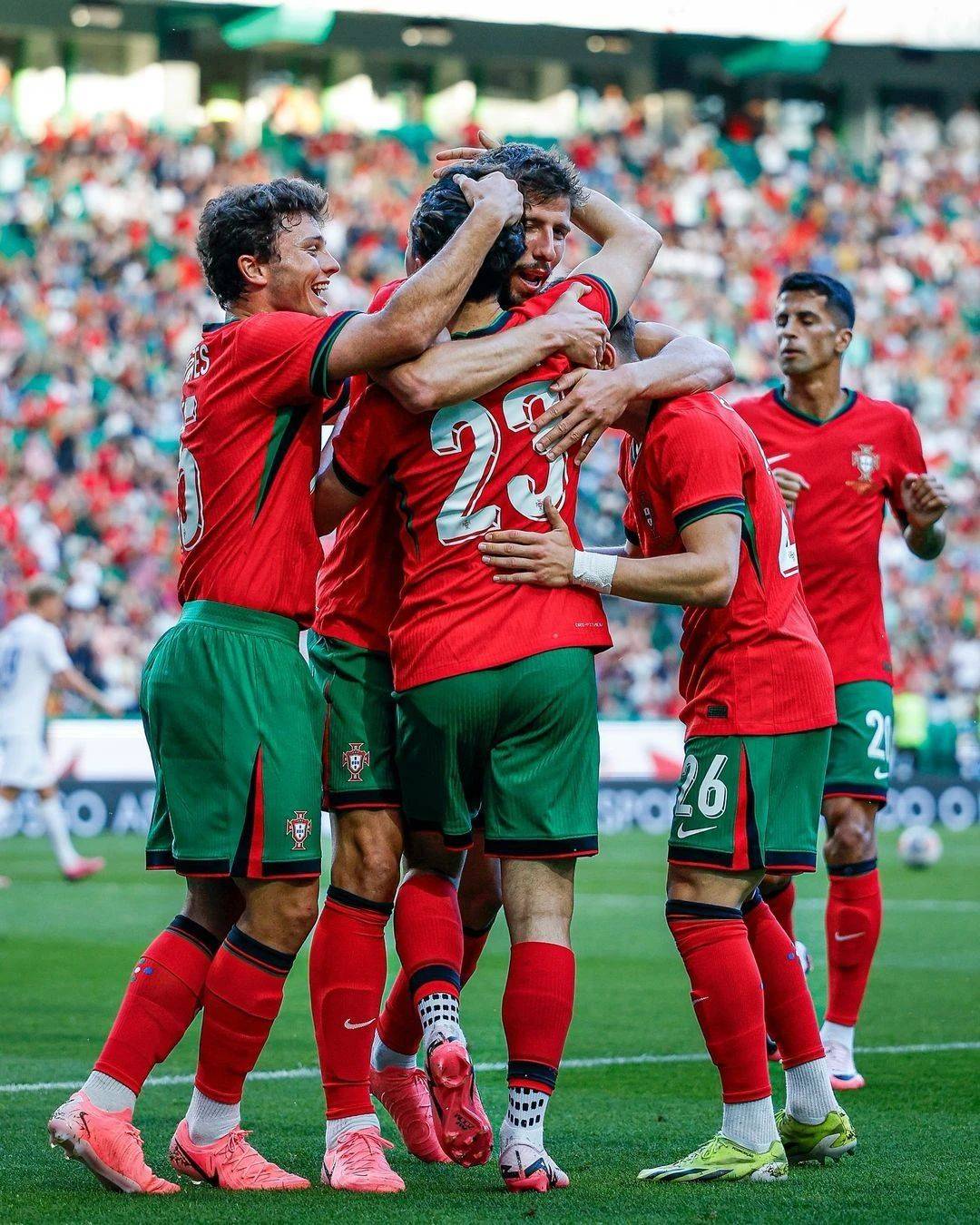 关于克罗地亚击败斯洛伐克晋级下一轮的信息