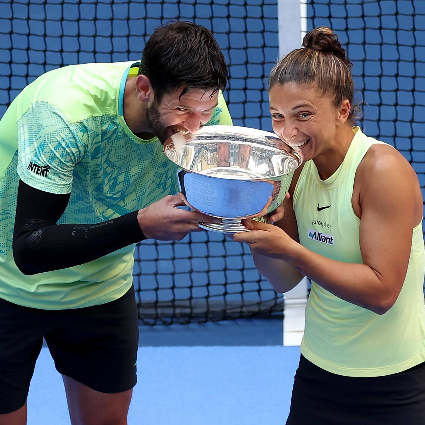 包含意大利网球队翻盘美国网球队，瓦林卡一己之力扛起全队的词条